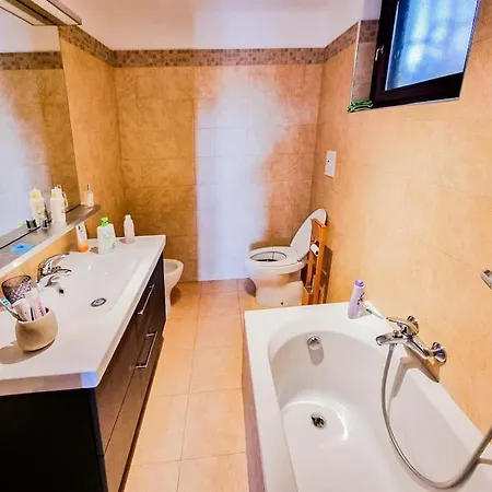Casa Luca 1c Villa Sasso (Lazio)